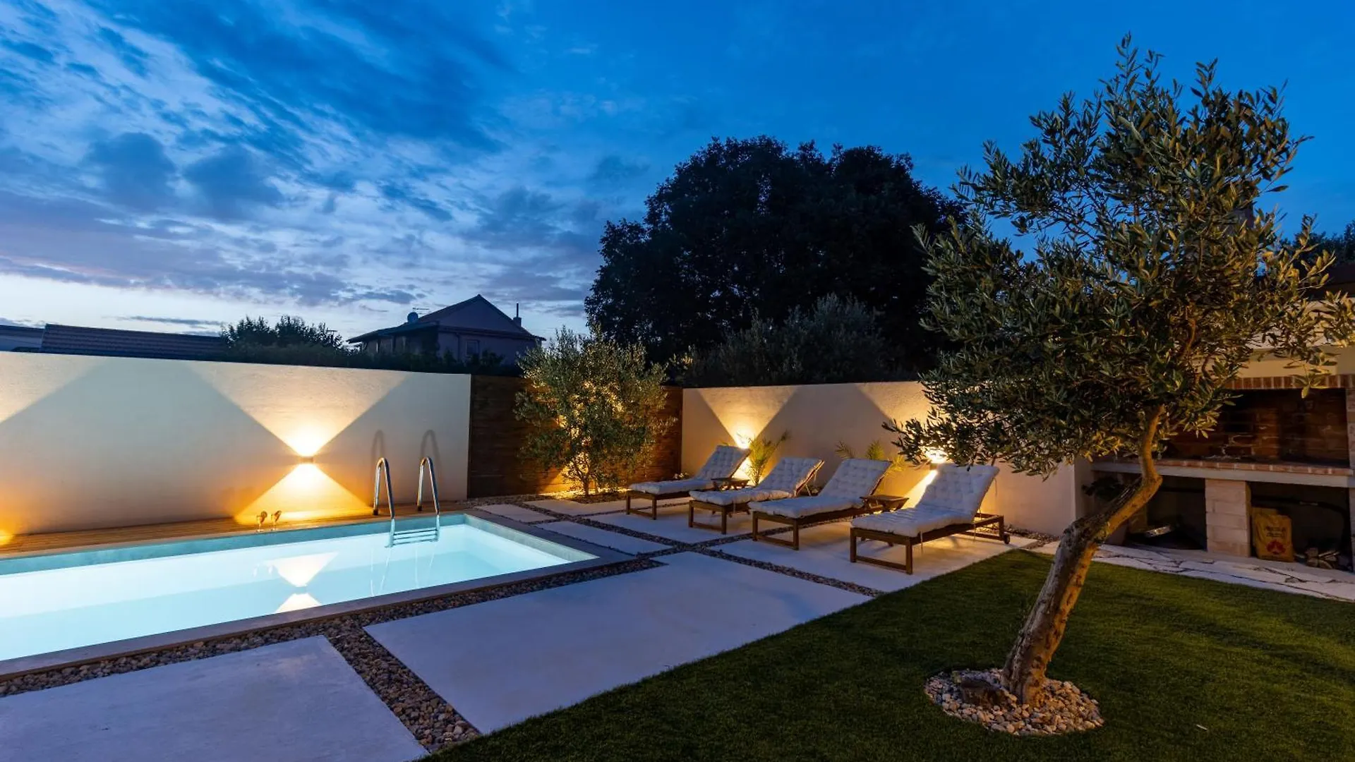Villa Holiday Home Silencio Biograd Biograd Na Moru