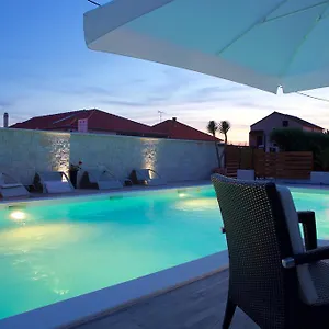 Antonija With Pool Biograd Na Moru
